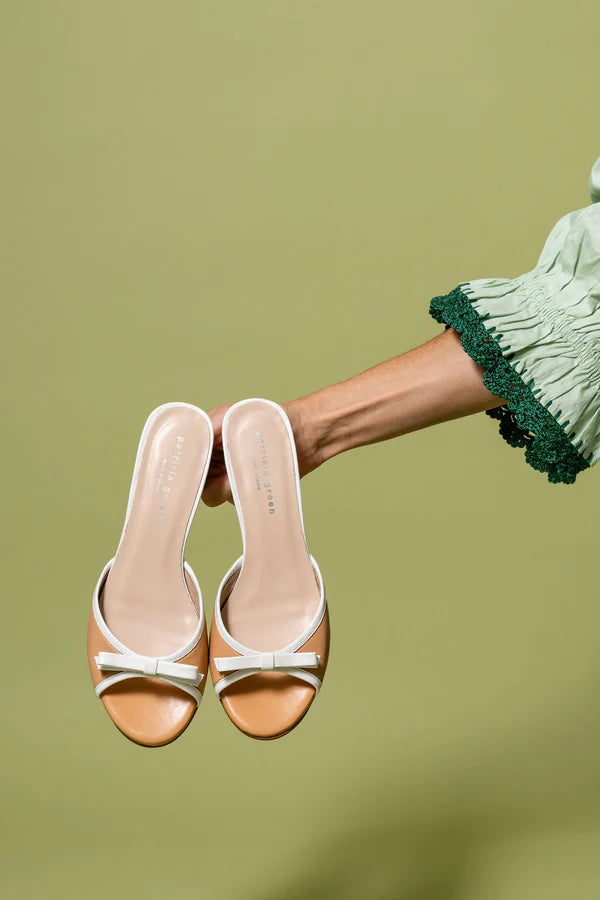 PATRICIA GREEN - BETTYE PEEP TOE KITTEN HEEL - SIZE 8 - NUDE/WHITE