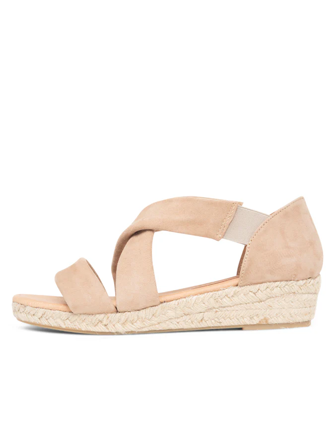 PATRICIA GREEN - ELIZA - SIZE 9 - TAUPE
