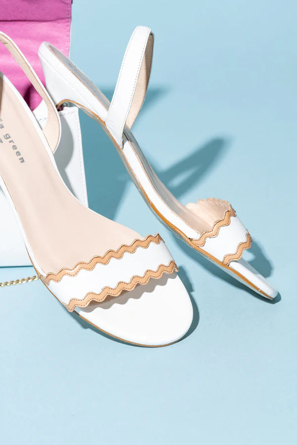 PATRICIA GREEN - PANAMA SLINGBACK KITTEN HEEL - SIZE 7 - WHITE/NUDE LEATHER