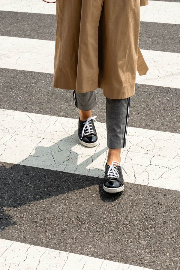 PAUL MAYER - SAMBA LACE UP SNEAKER