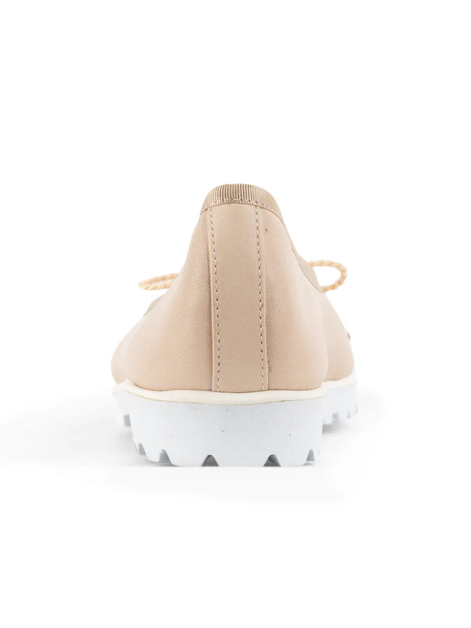 PAUL MAYER - BRAVO LUG SOLE BALLET (WHITE SOLE)