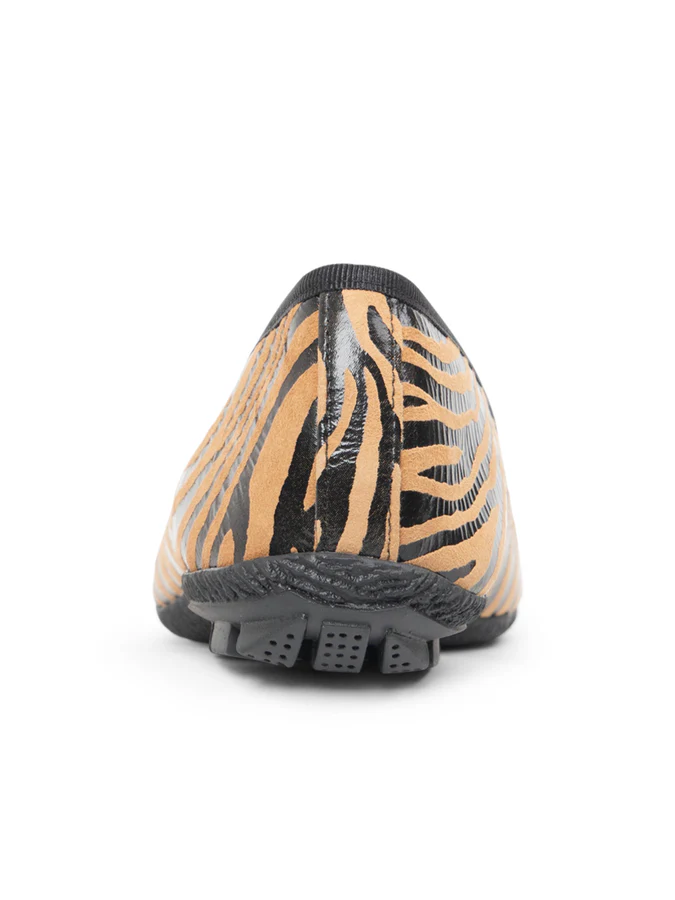 PAUL MAYER - CANDY ZEBRA BALLET FLAT - SIZE 7 - TAN/BLACK ZEBRA