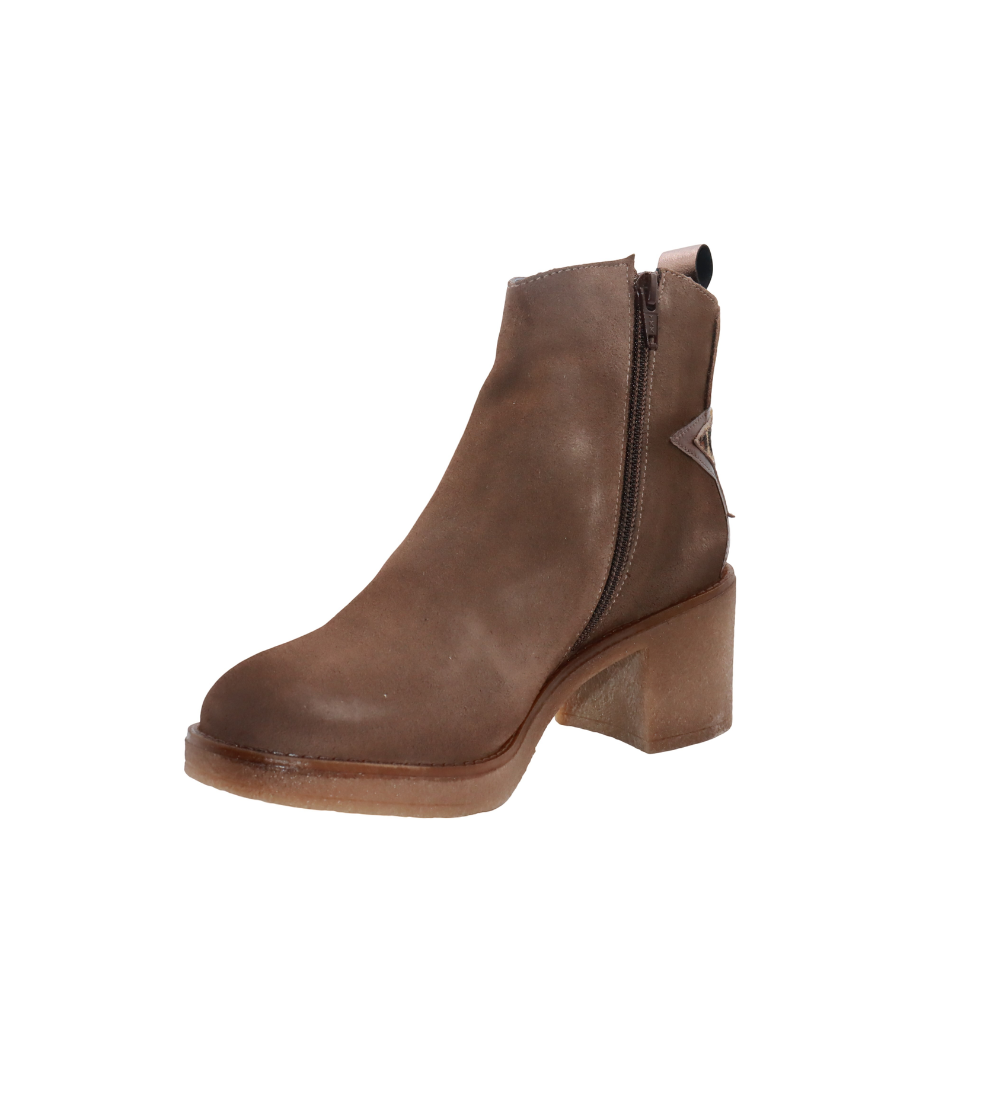 Eric Michael Perlima in Brown nubuck — view 4