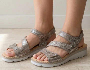 La Plume - Ranger Women’s Triple Adjustable Comfort Sandal