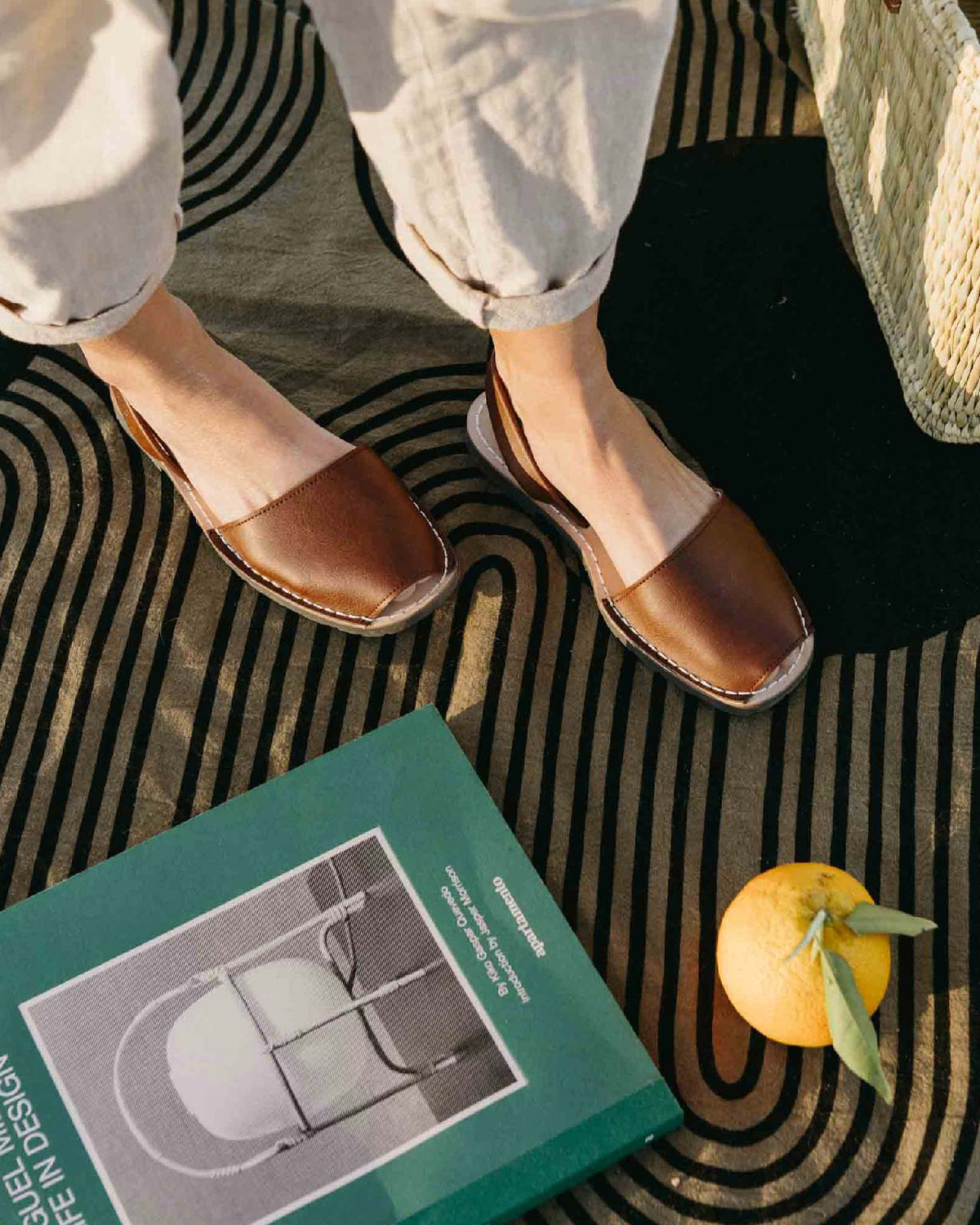 Pons Classic Vegan, Brown, gallery view 2