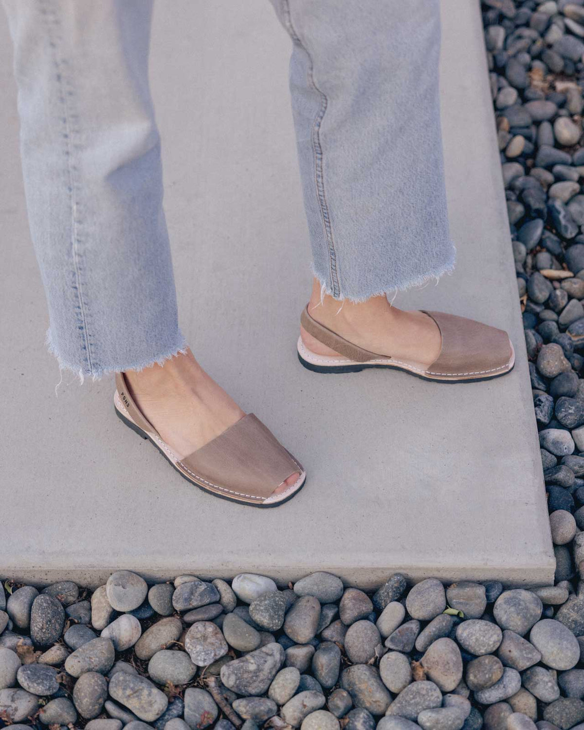 Pons Classic Style, Taupe, gallery view 5