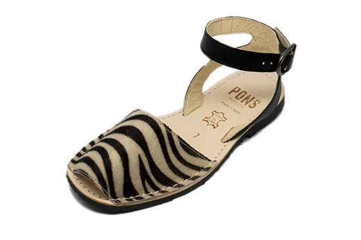 Pons Classic Strap Animal Prints, Zebra, gallery view 2