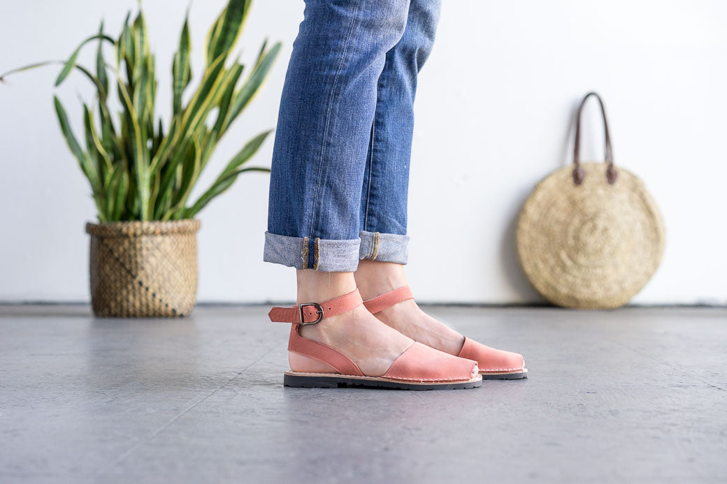 Pons Classic Strap, Coral, gallery view 2