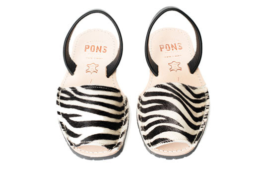 Pons Classic Animal Prints, Zebra, gallery view 2
