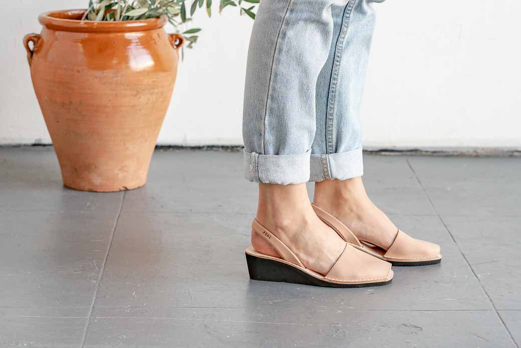 Pons Wedge, Tan, gallery view 3