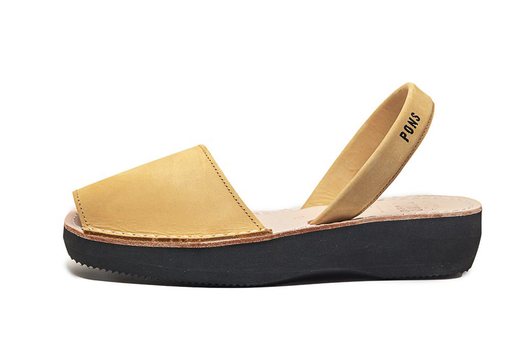 Pons Classic Platform, Mustard, product view