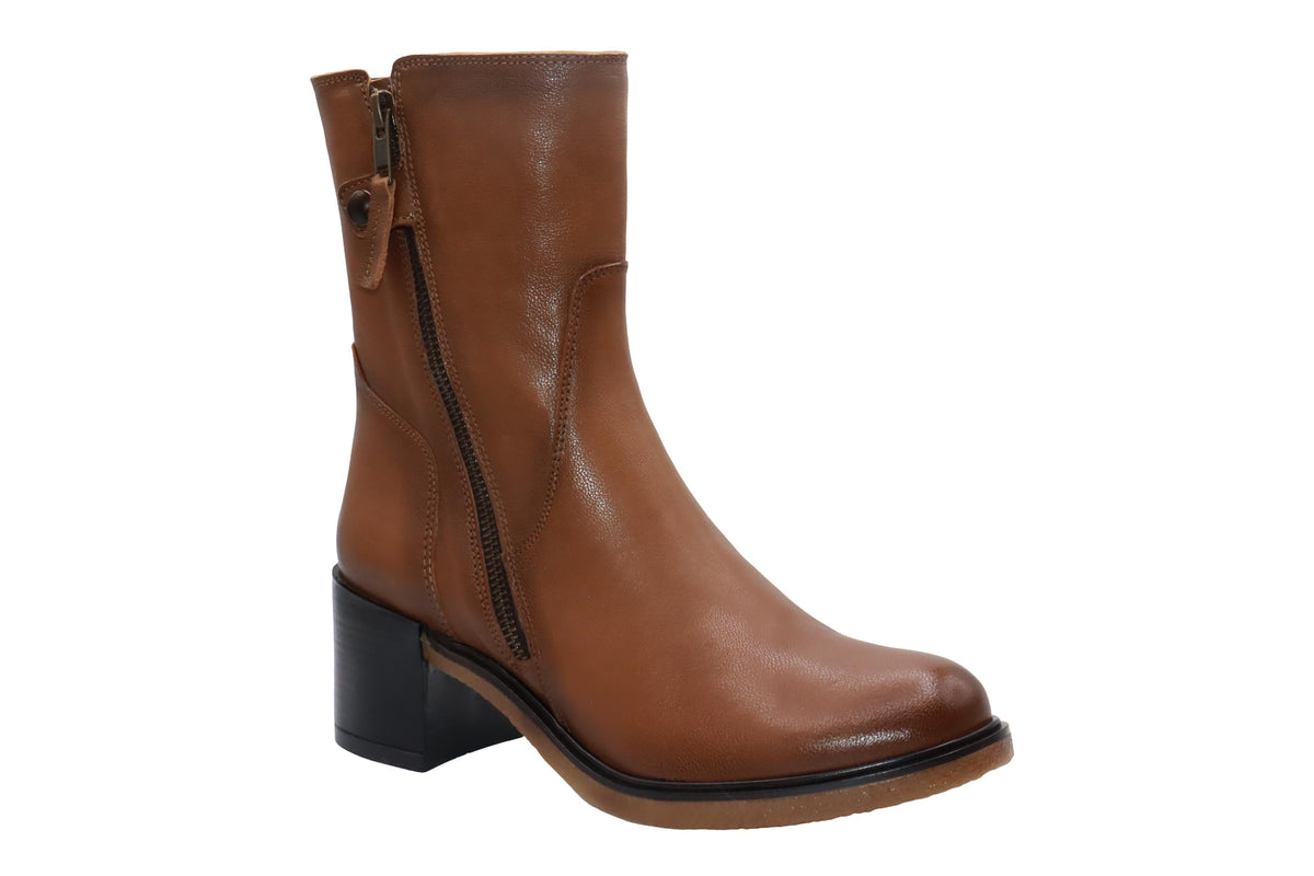 Eric Michael Rio in Tan — view 4