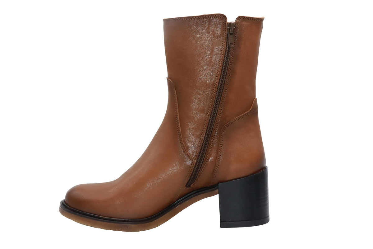 Eric Michael Rio in Tan — view 7