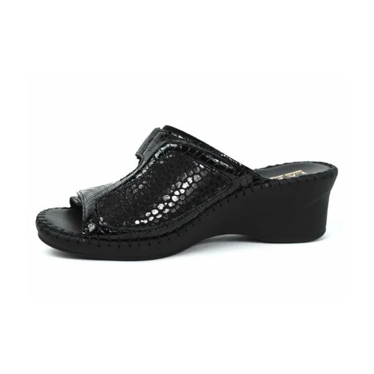 La Plume - Sheila Women’s Adjustable Comfort Sandal