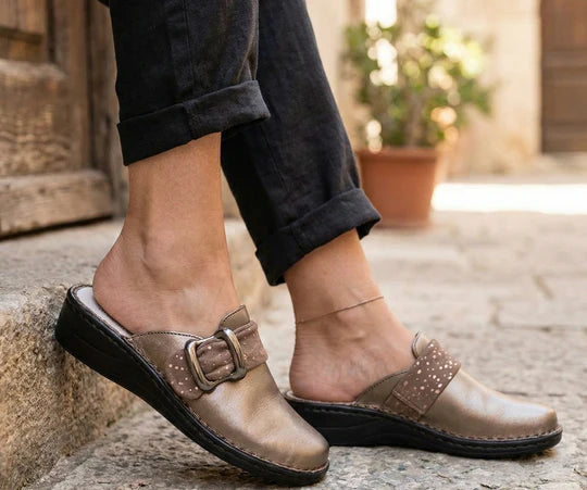 La Plume - Shelby Womens Sandal