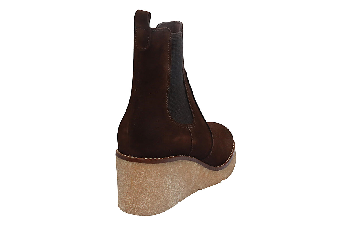 Eric Michael Sweden in Brown — view 8