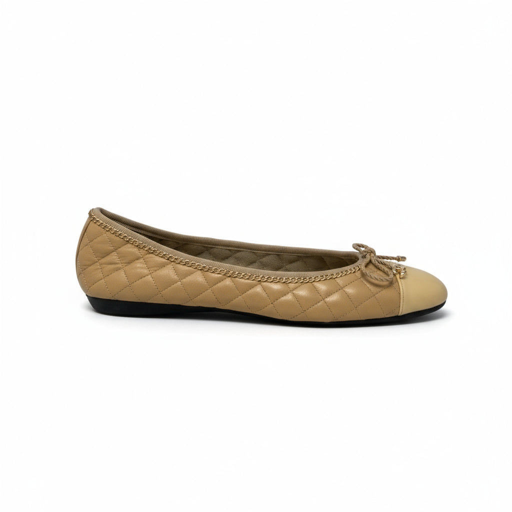 PAUL MAYER - BEST QUILTED LEATHER BALLET FLAT  - SIZE 8.5 - PATENT BEIGE / NAPPA BEIGE