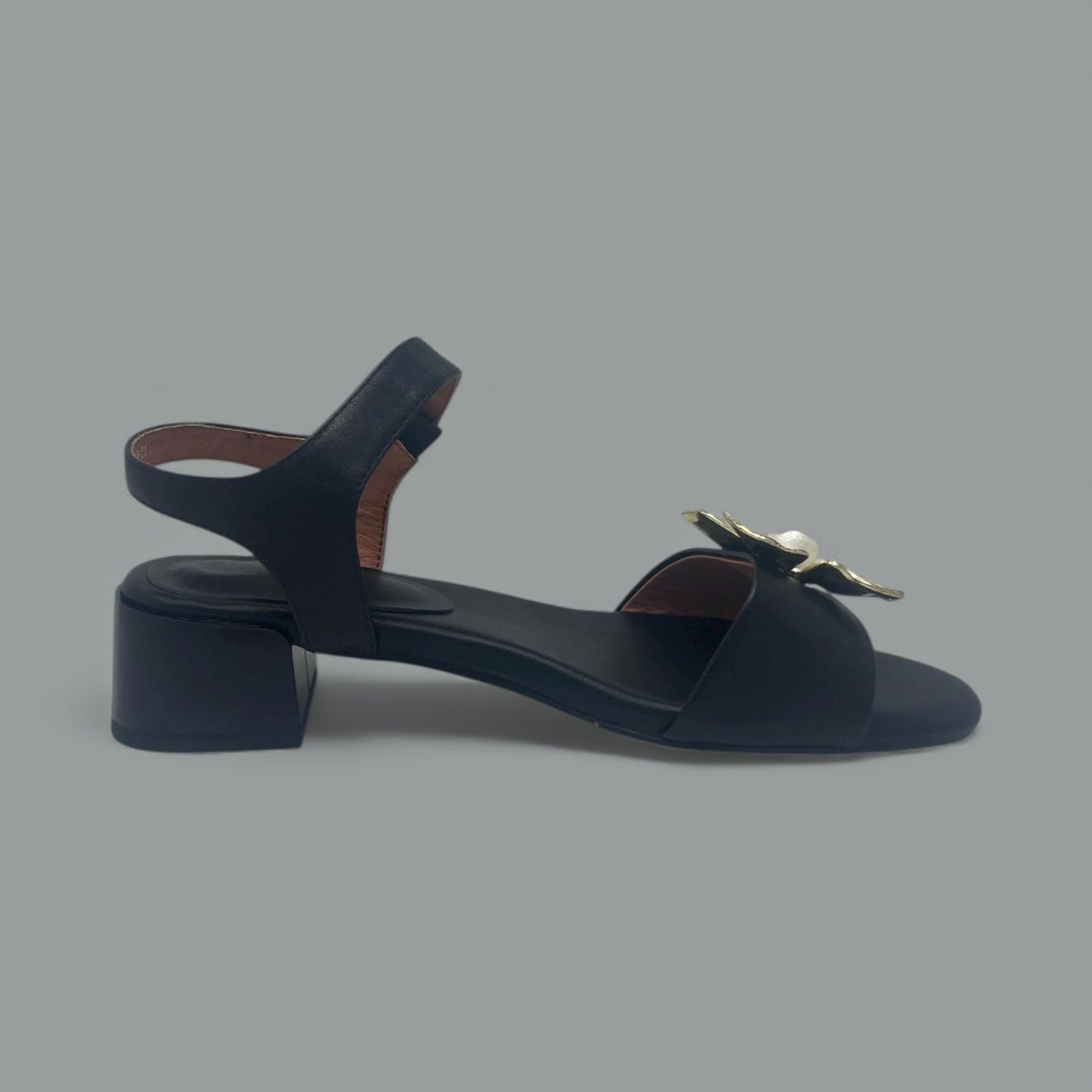 HIGH END CUSTOM DAVIE – BLACK FLORAL FLAT - SIZE 38 - BLACK