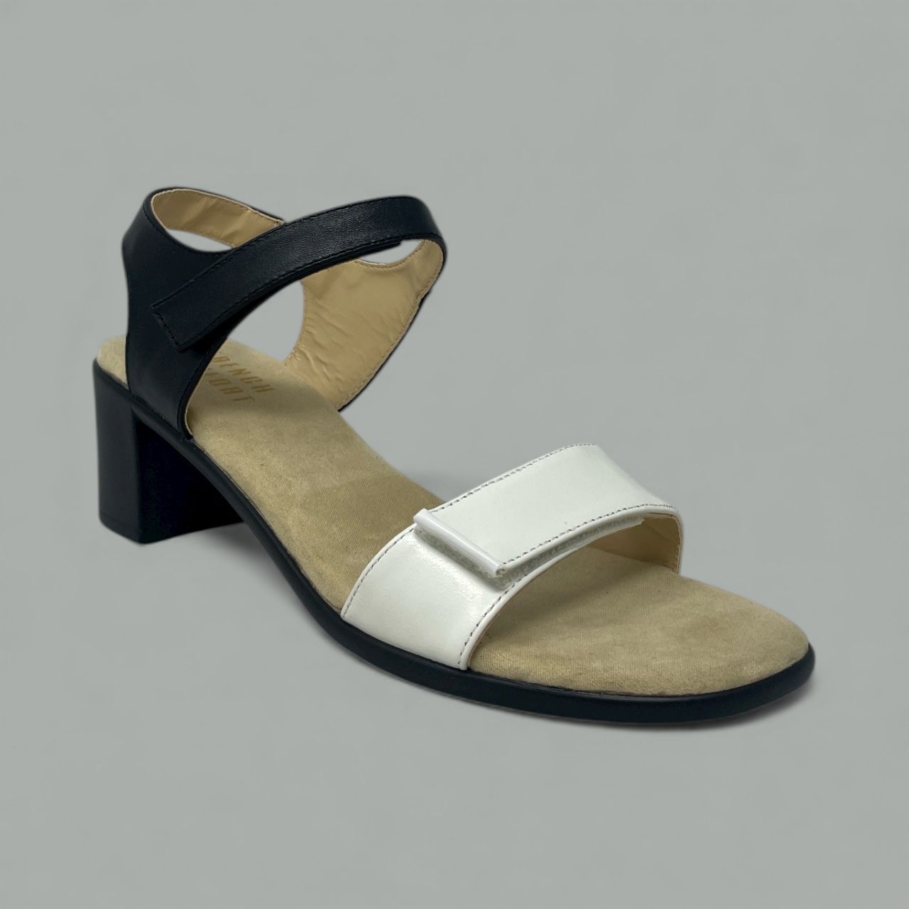 FRENCH COMFORT - DELRAY - SIZE 8 - WHITE/BLACK