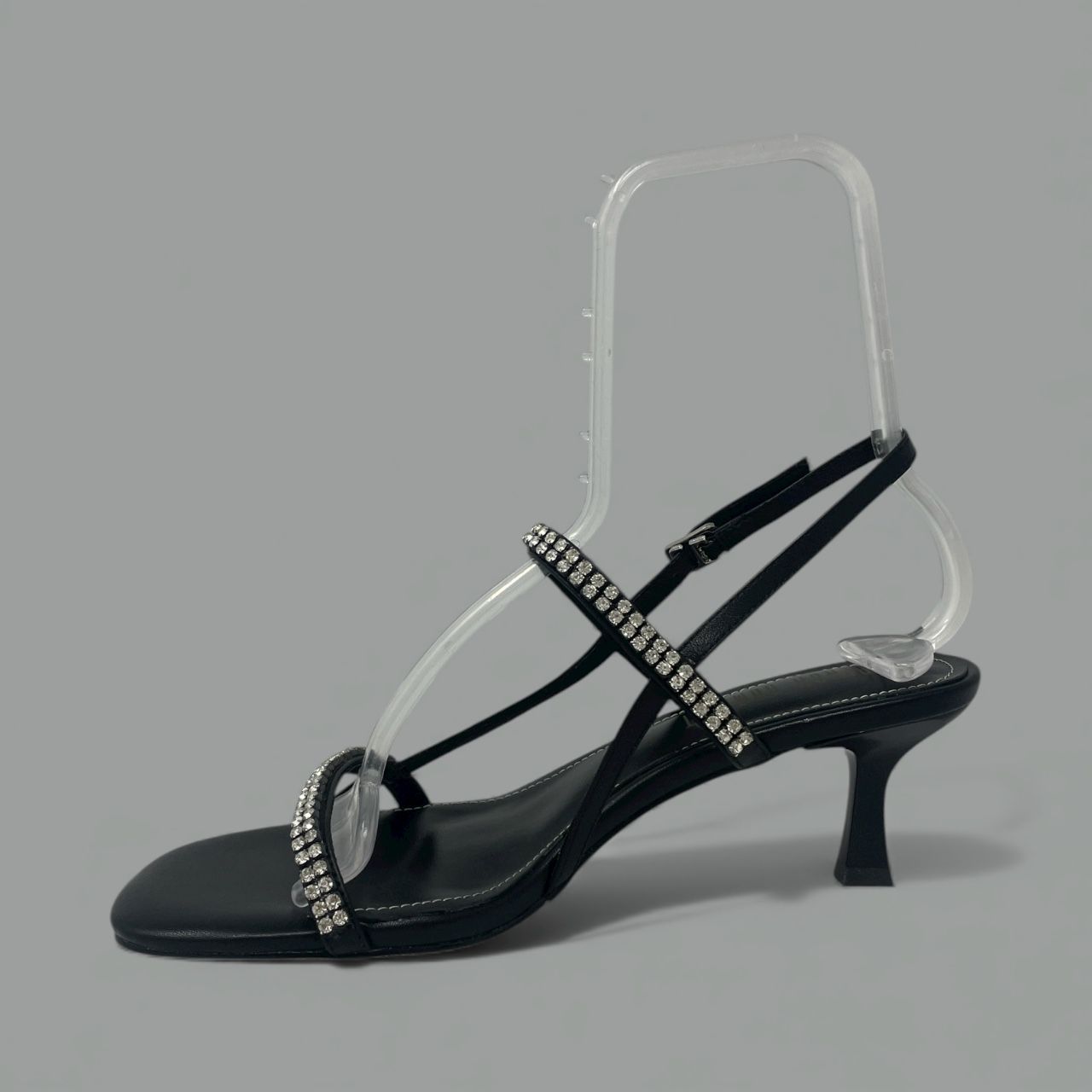 FRENCH COMFORT - CANDICE - SIZE 6.5 - BLACK