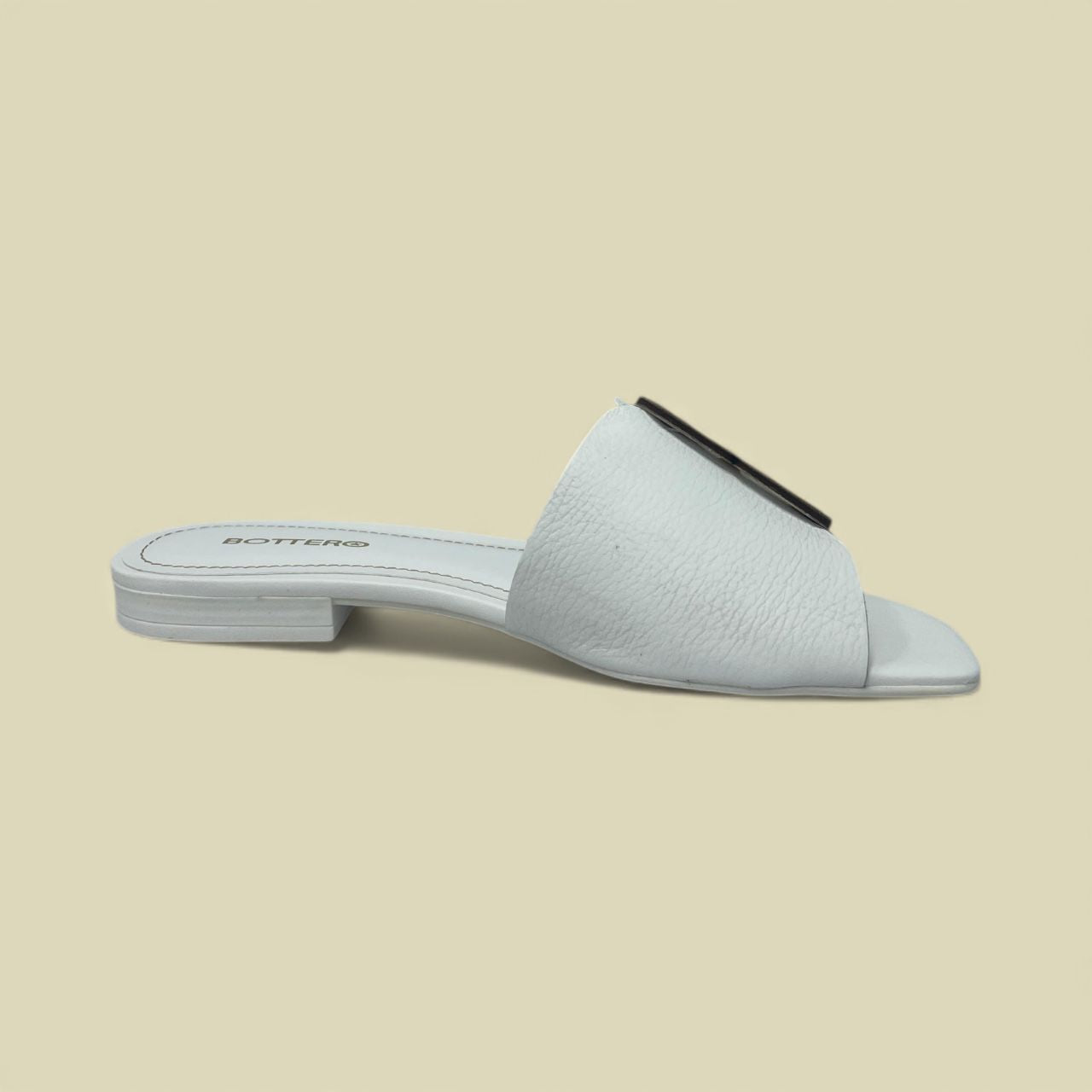 BOTTERO - SLIDE SANDAL - SIZE 8 - WHITE