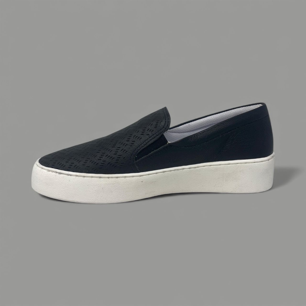 BOTTERO - LASER-CUT SNEAKER - SIZE 9 - BLACK/WHITE