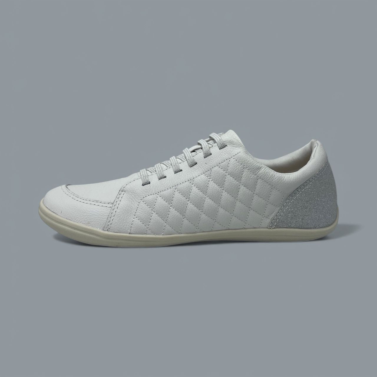 BOTTERO - QUILTED COURT SNEAKER - SIZE 11 - WHITE/SILVER