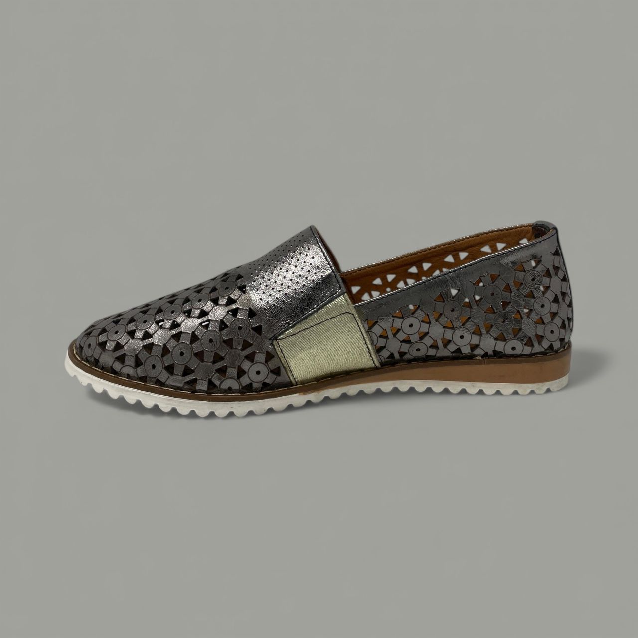 BONAVI - LOREN METALLIC LASER-CUT FLAT -  SIZE 36 - CHAMPAGNE