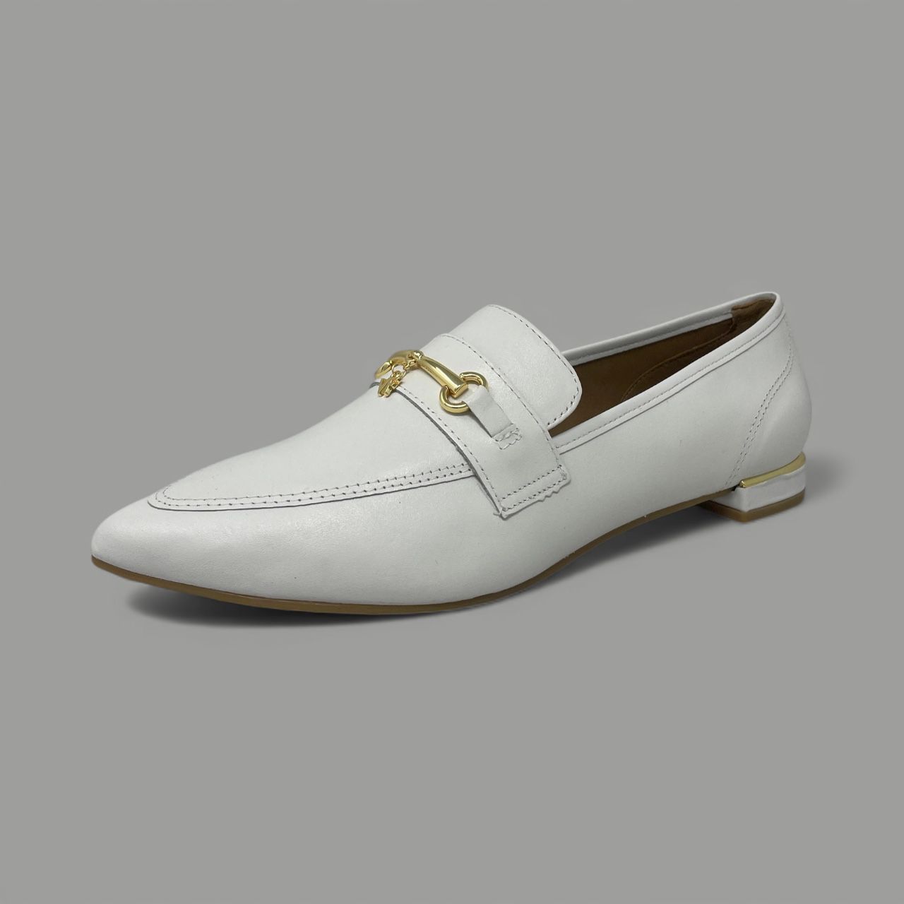 VERAFATTO - CHAIN LOAFER - SIZE 8 - WHITE