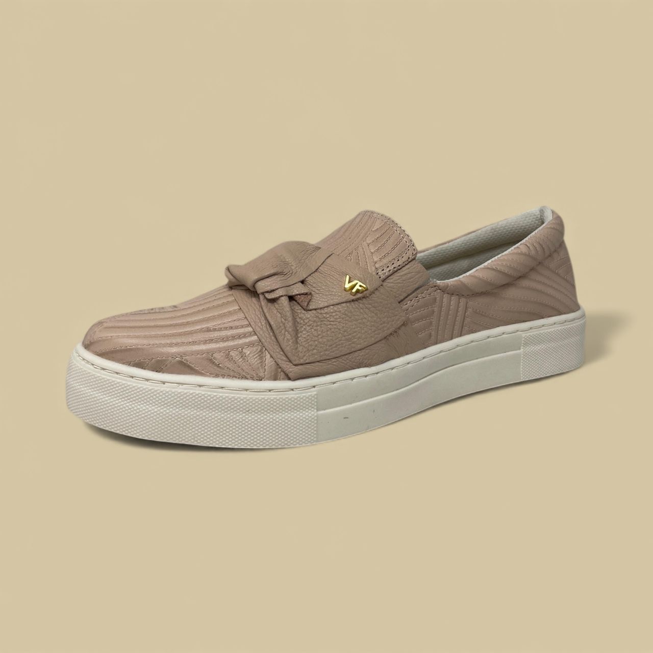 VERAFATTO - EMBOSSED SLIP-ON SNEAKER - SIZE 9 - BLUSH