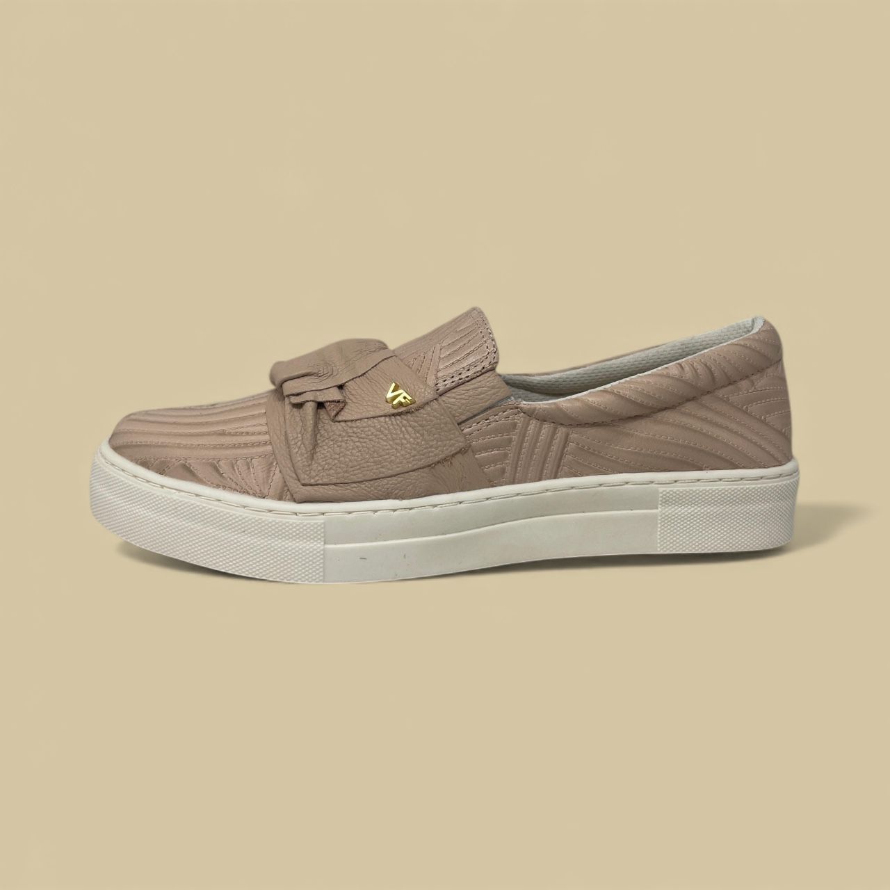 VERAFATTO - EMBOSSED SLIP-ON SNEAKER - SIZE 9 - BLUSH