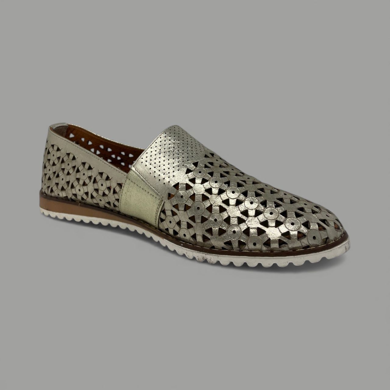 BONAVI - LOREN METALLIC LASER-CUT FLAT - SIZE 41 - GOLD