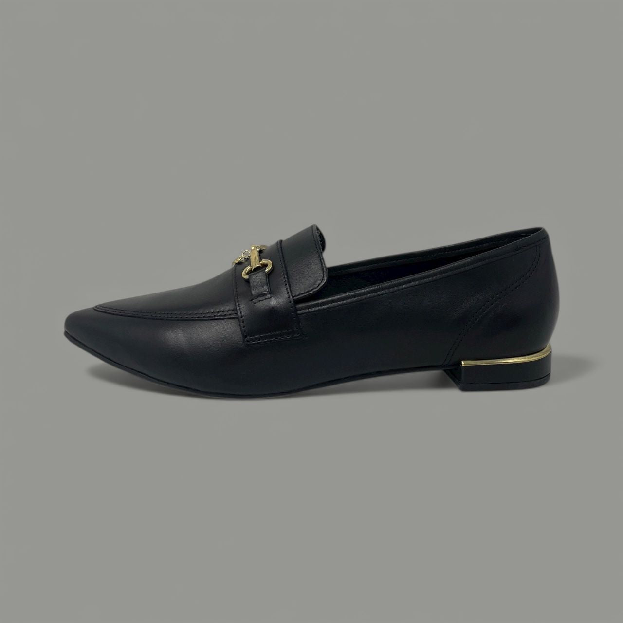 VERAFATTO - CHAIN LOAFER - SIZE 10 - BLACK